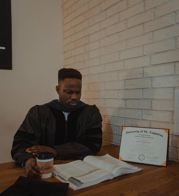 Dr. Toni Oluwa-Tofehinti